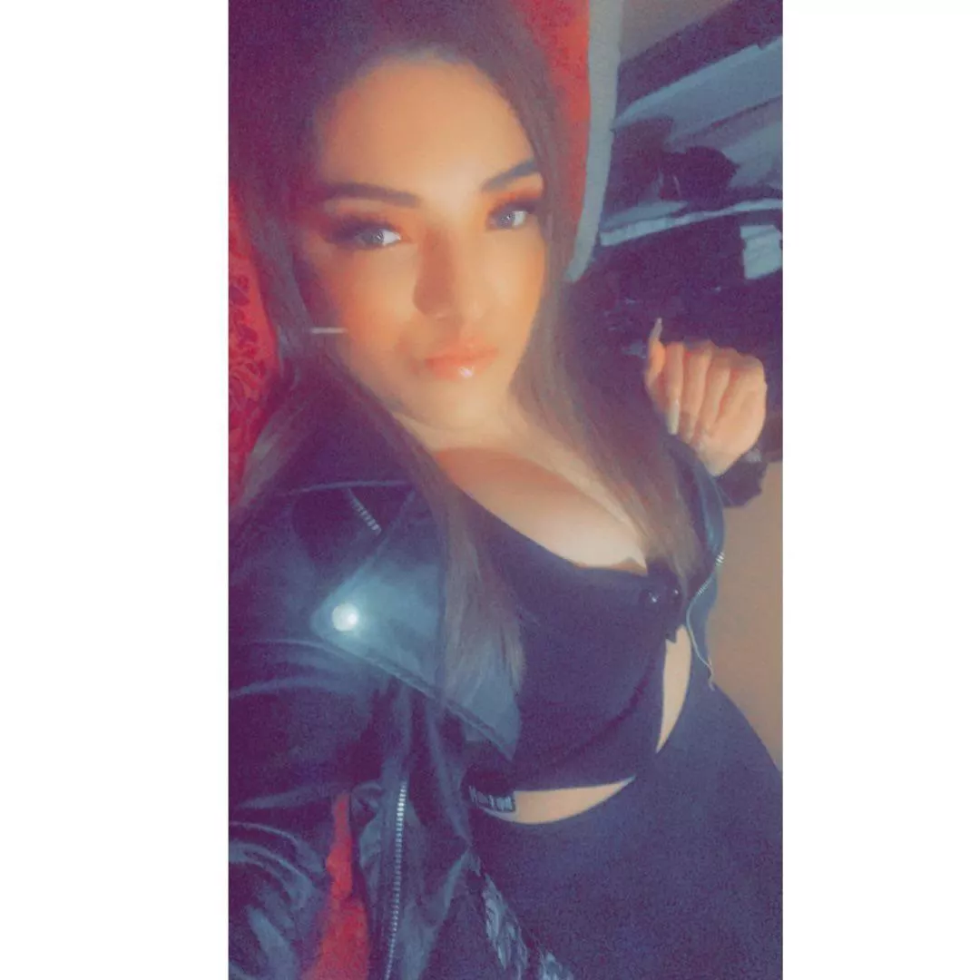 F25 first time posting on Reddit