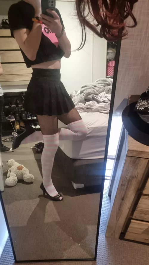 First time in an actual femboy fit, feedback/comments? 🥰