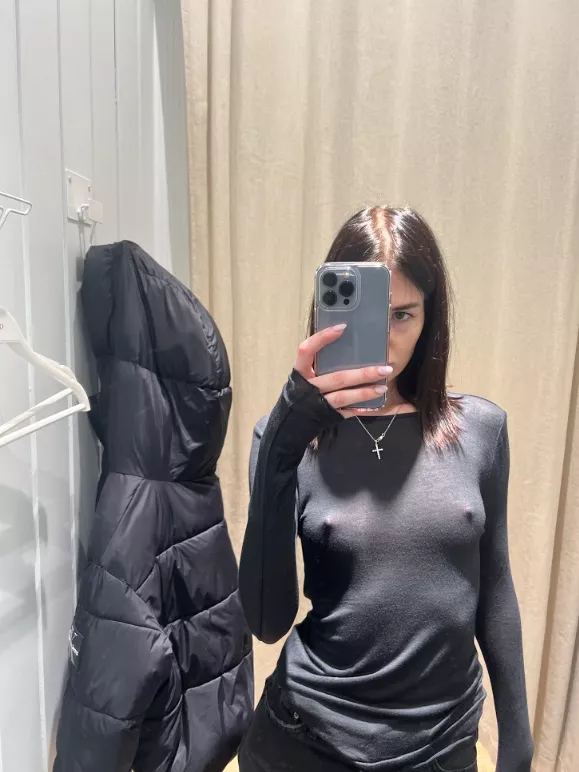 Fitting room activity :))