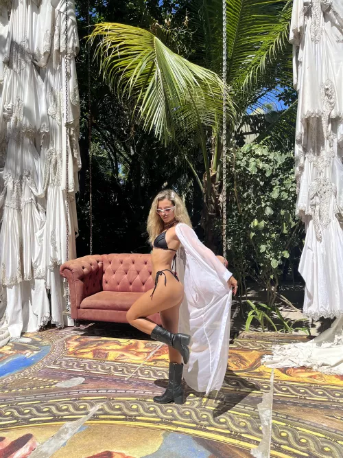 Hope you like when Argentinian girls show off daddy