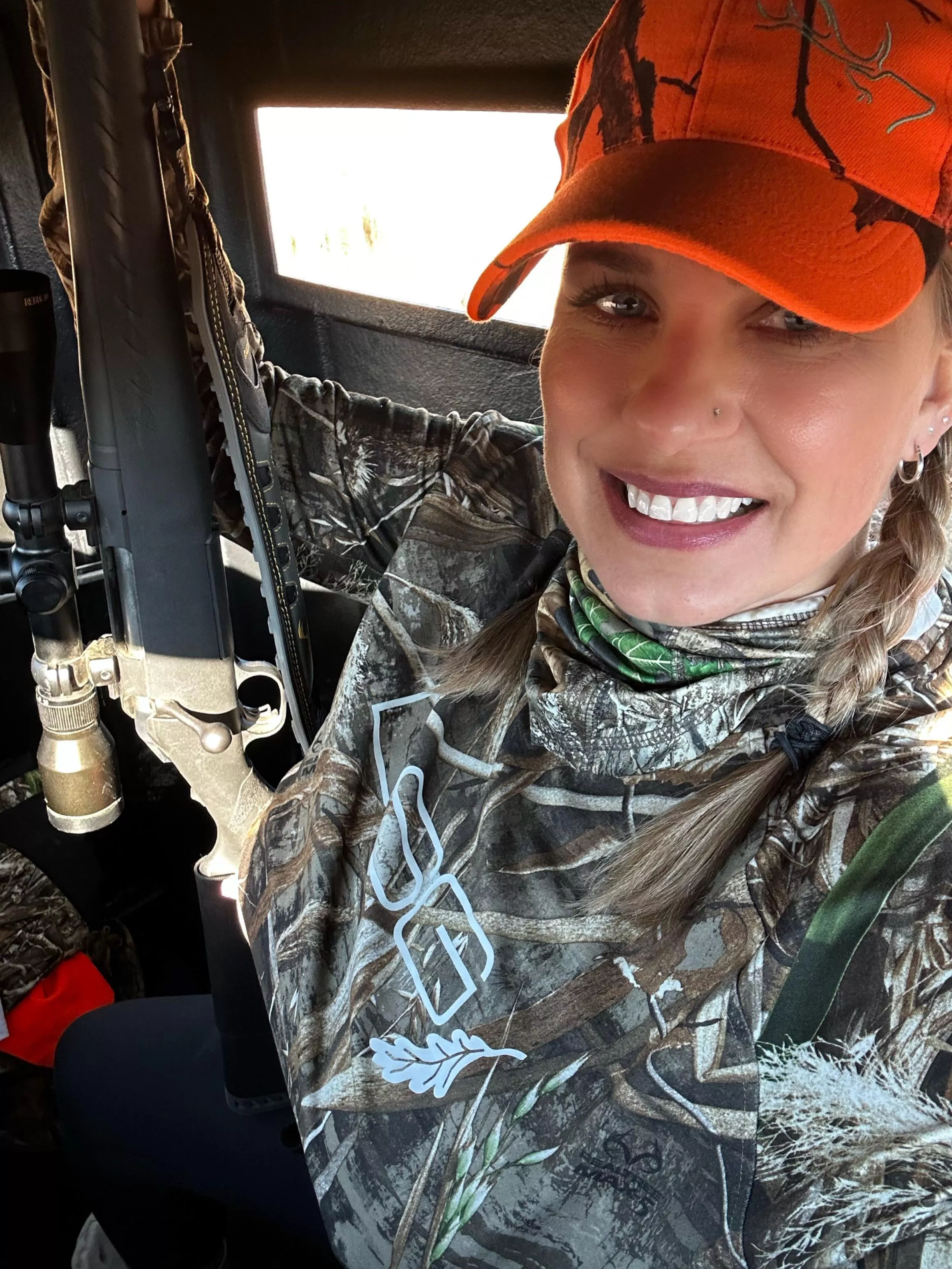 I hunt more than cock😍