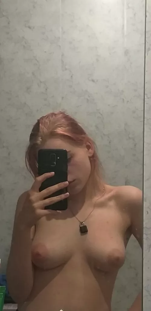 I wanna be the reason you cum tonight ;)