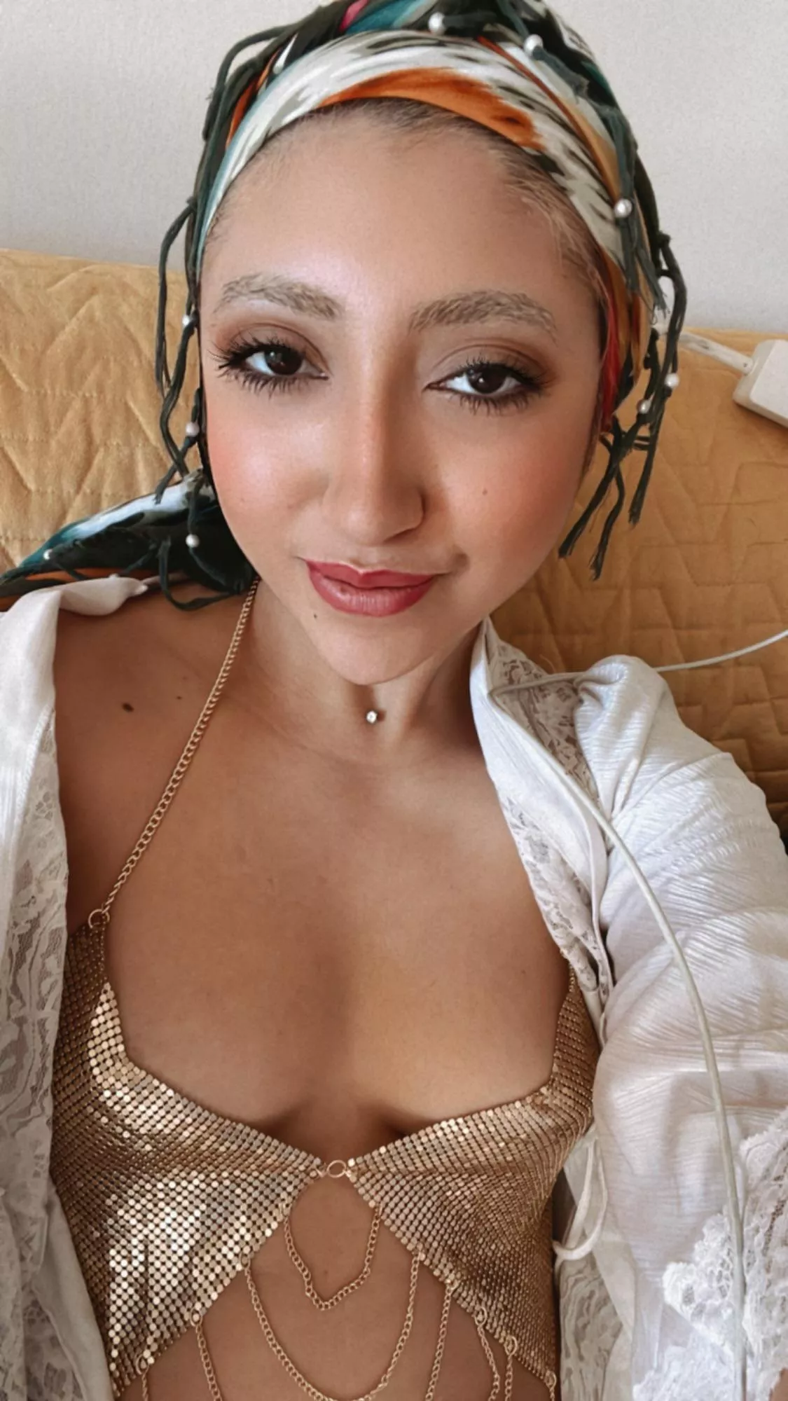 I want to see how many guys here jerk off to me every day?