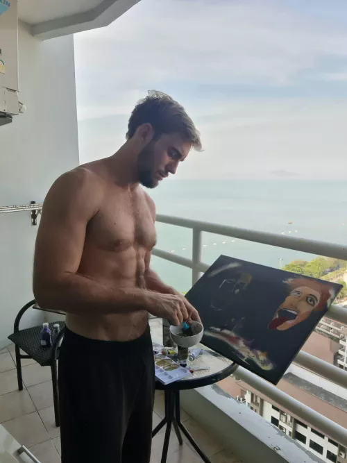 If you like the artist... let him know 🎨