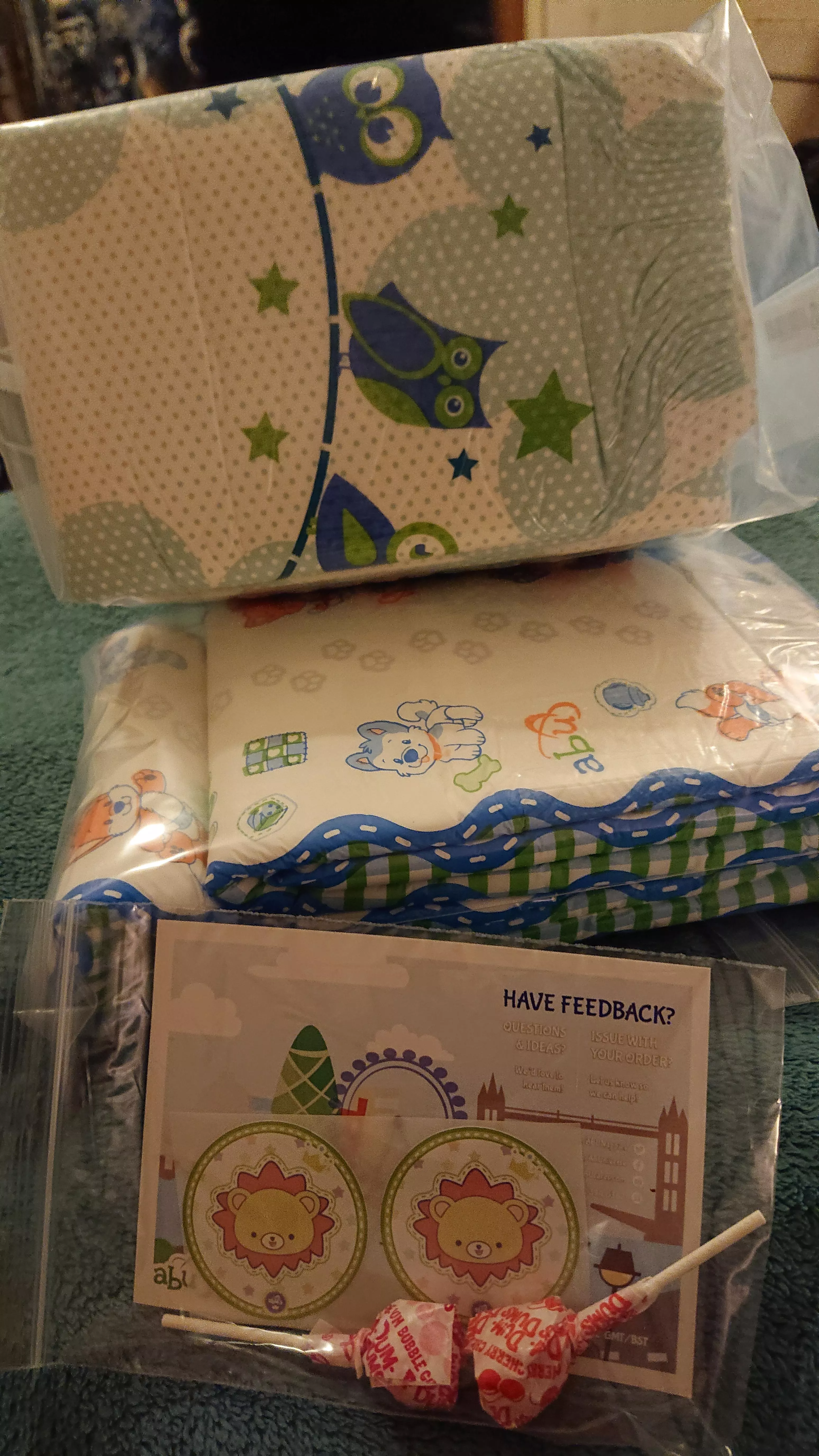 I'm super happy rn and the lollipops are mine and daddy's favourite flavours too!