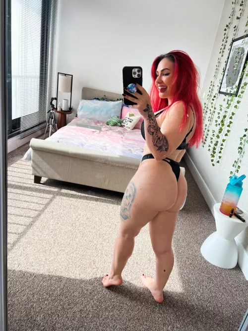 Just me and my PHat ass 😇