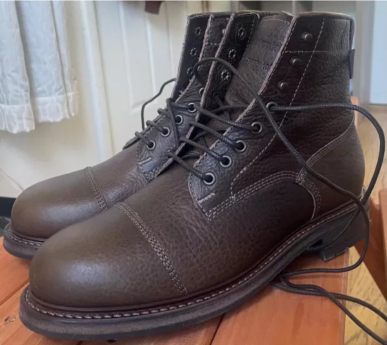 Lace pattern recommendations. I have a wide foot and small ankles so I’m looking for a lace that loosens and tightens easily.