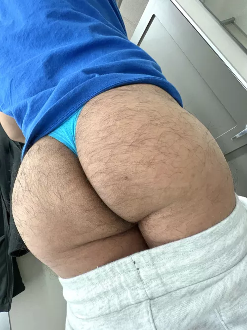 Meet me in the changing room.