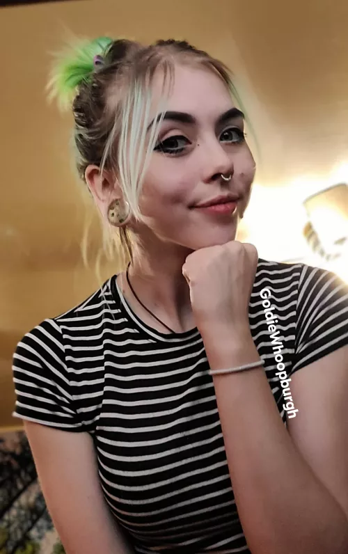 Merry Monday cutie pies. I hope yours is kind to you. ❤️