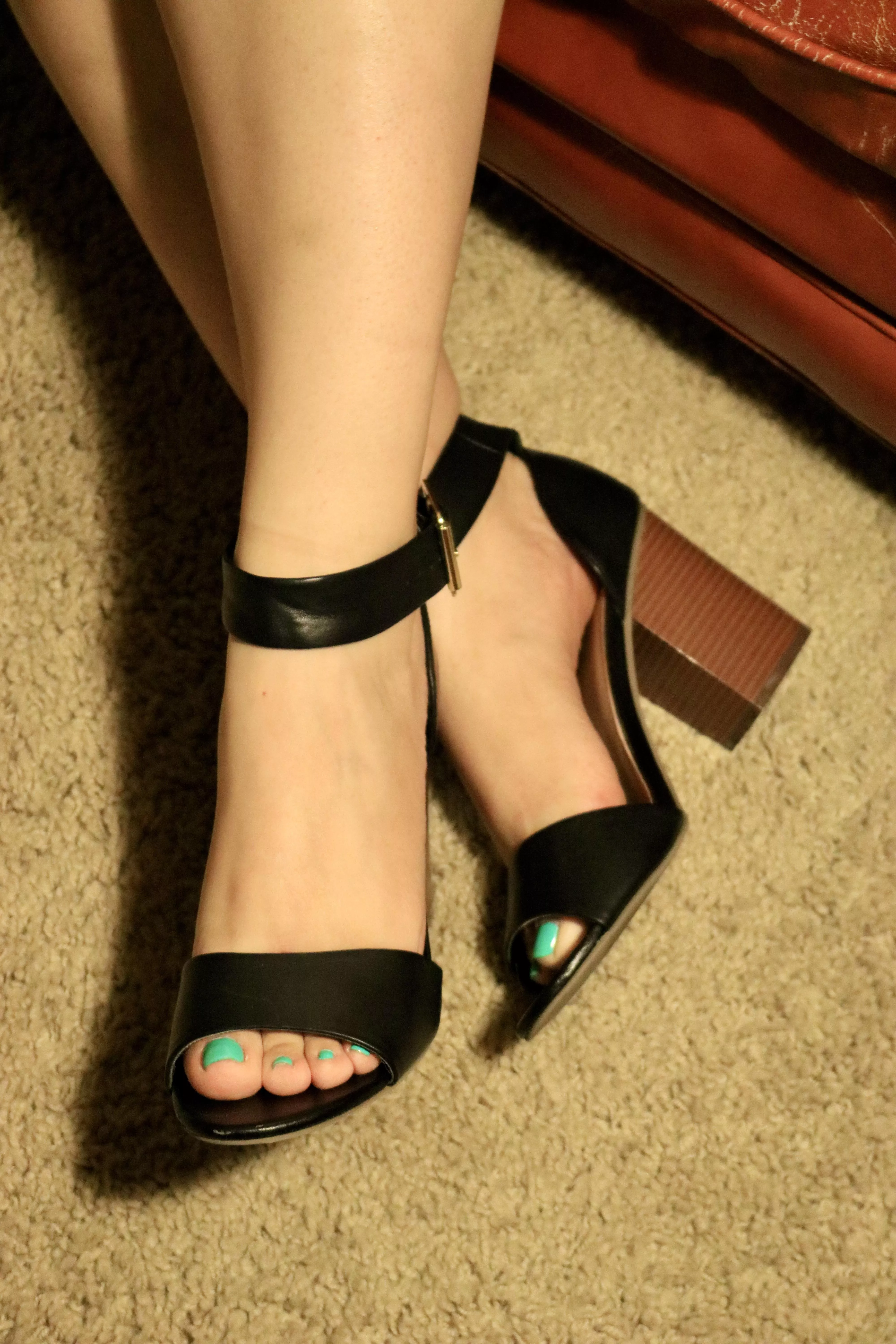 More of these chunky heels!