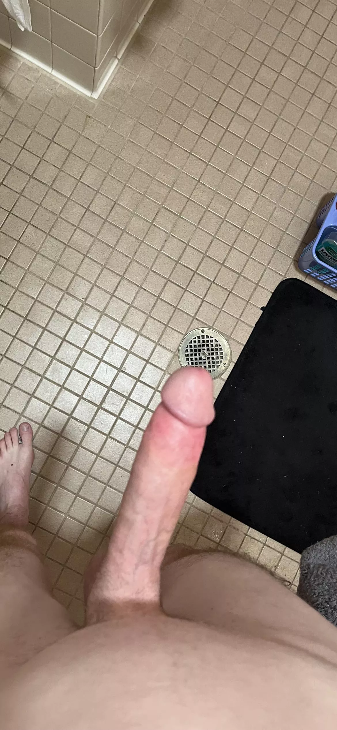 My cock always gets hard before a shower for some reason 😅