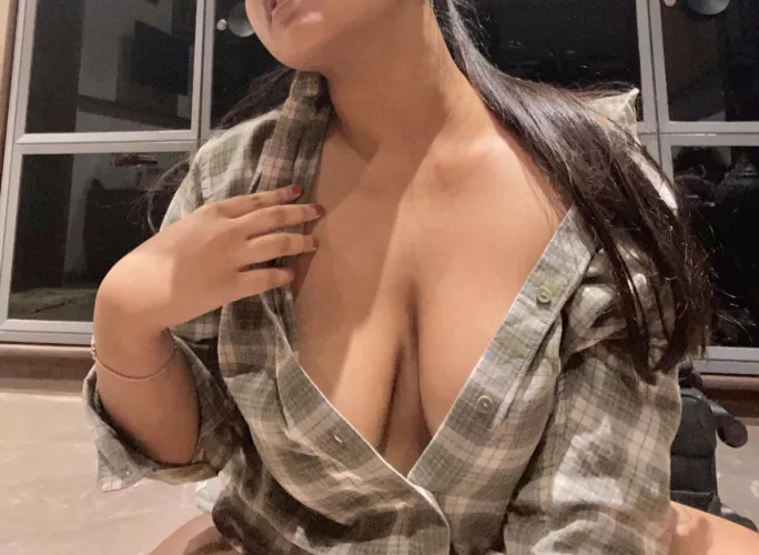 My desi gf slut is a simple temptress