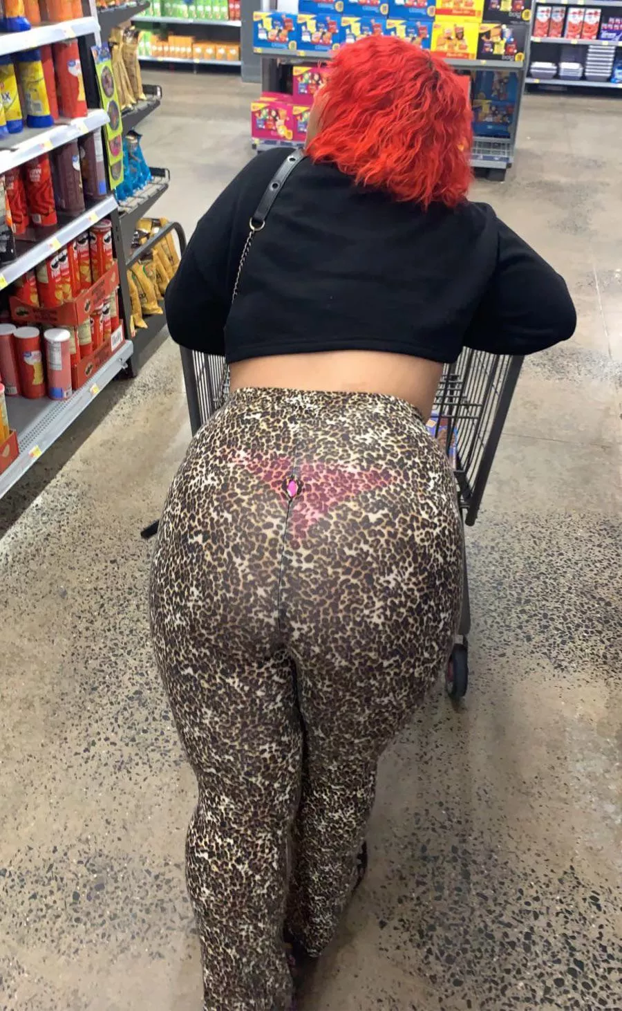 My girls thong showing through her leggings
