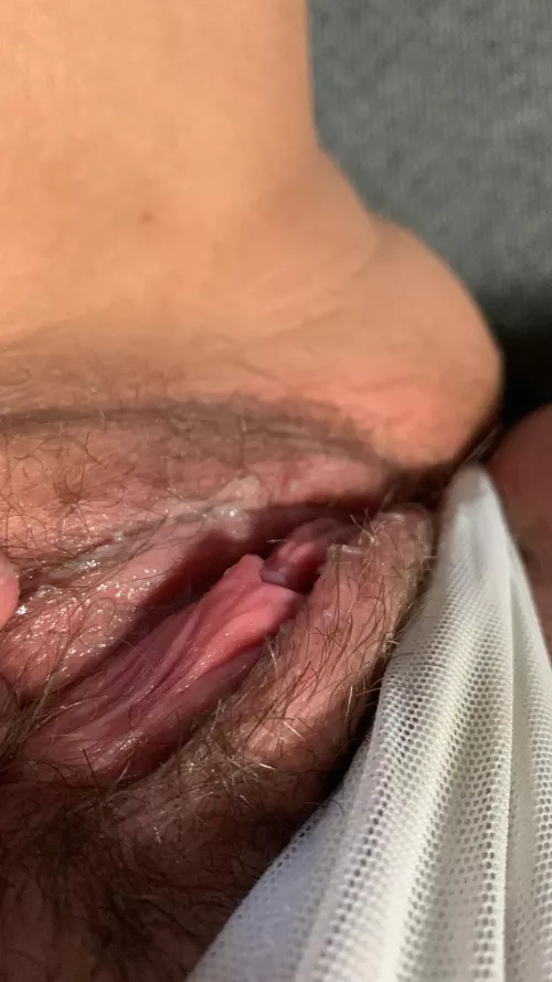 My hairy messy pussy