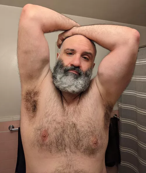 Not looking so bad for a Monday [40]