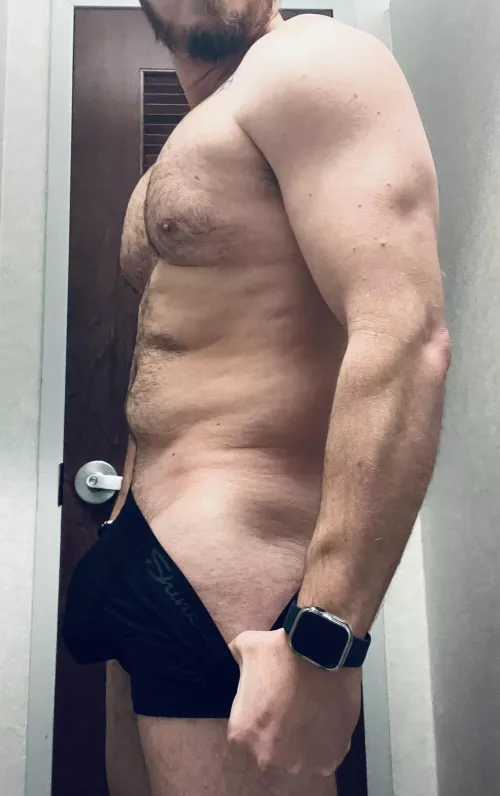 Oh no it looks like my thumb got caught…