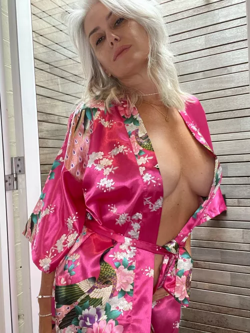 Once a guy starts wearing silk pyjamas it’s hard to get up early!