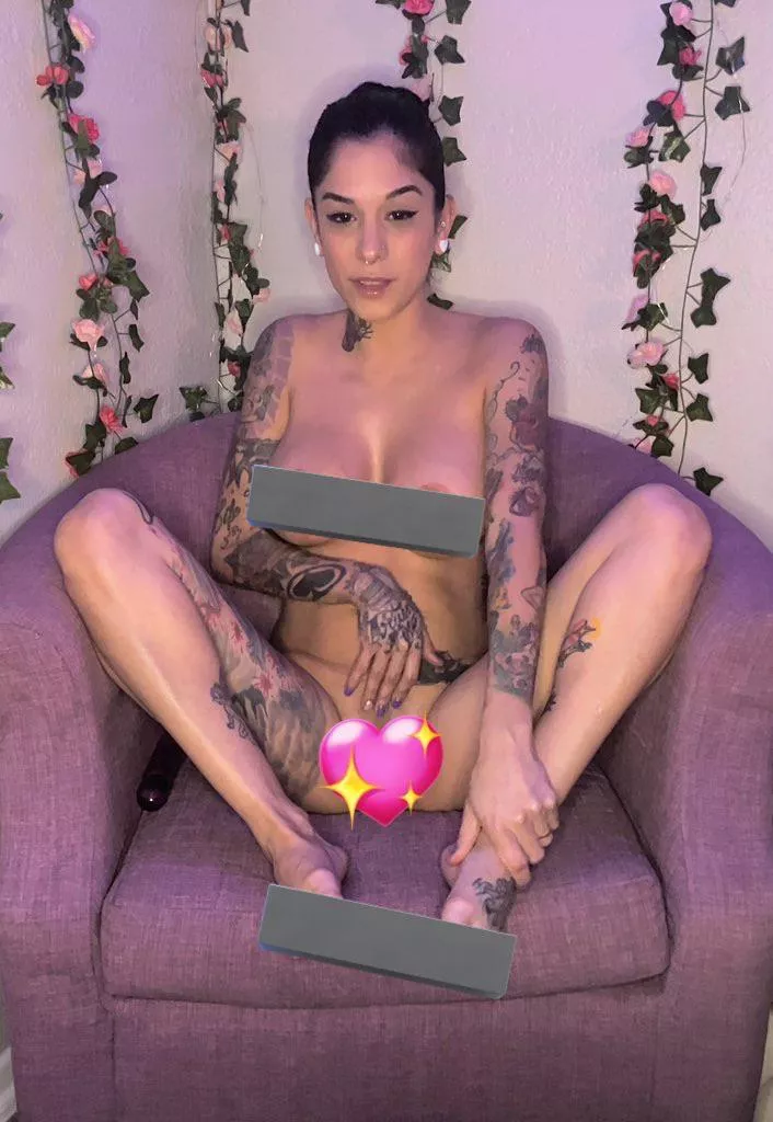 Open for custom requests on my spicy sites! (@alsoafton) [onlyfans]