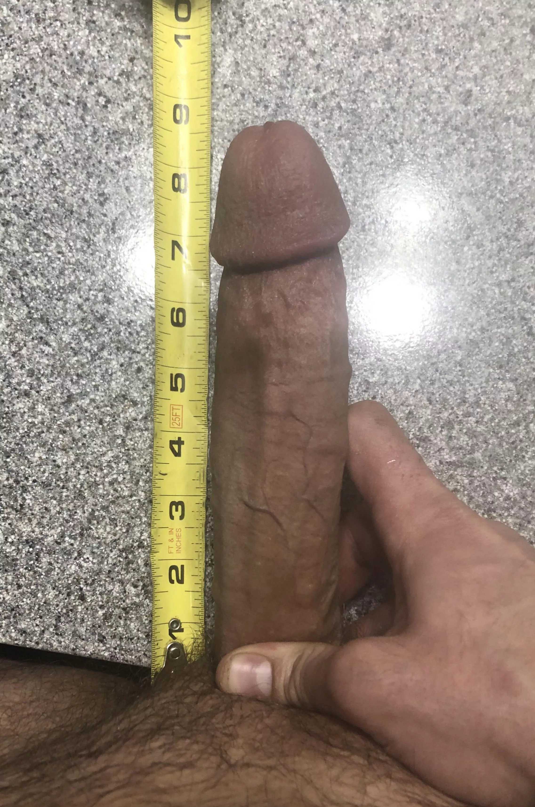 Probably should leave a ⬆️ vote. Hanging out next to a measuring tape