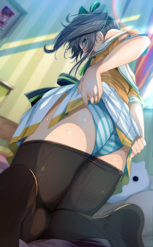 pulling the pantsu up [hololive]