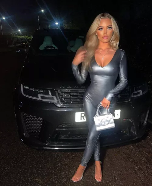 silver body suit pokies 😍