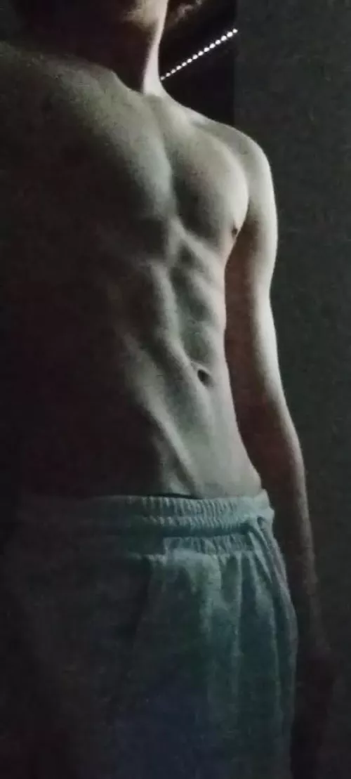 Skinny abs ^^ twink abs and stuff