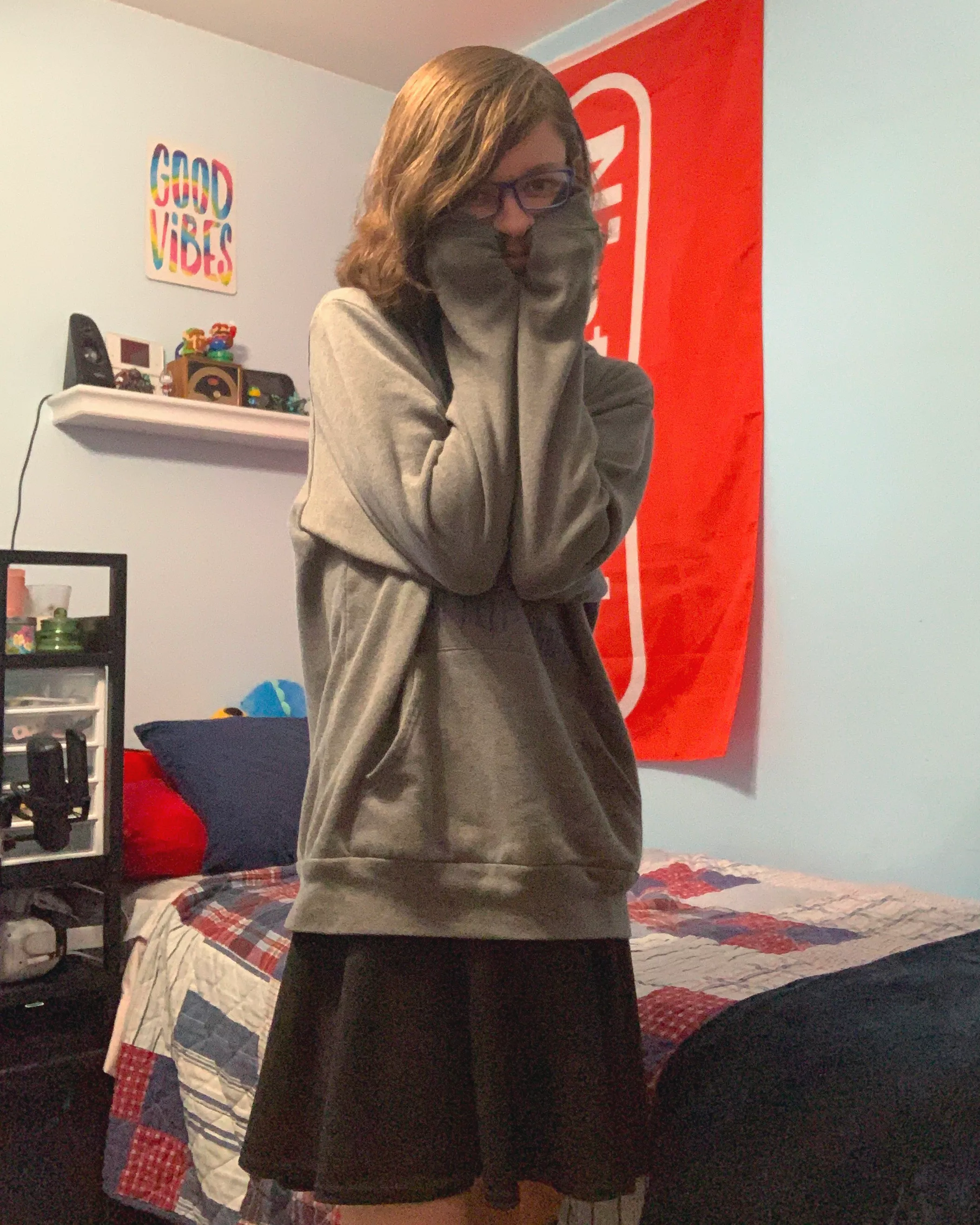 Skirt go brrrrrr!!! Ahhhh I love wearing skirts!!!