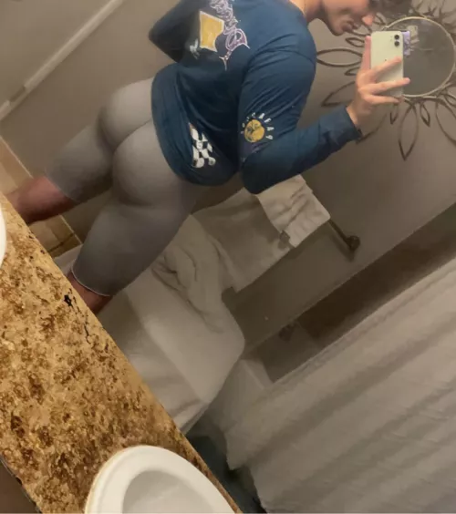 The local gym bros tend to like me