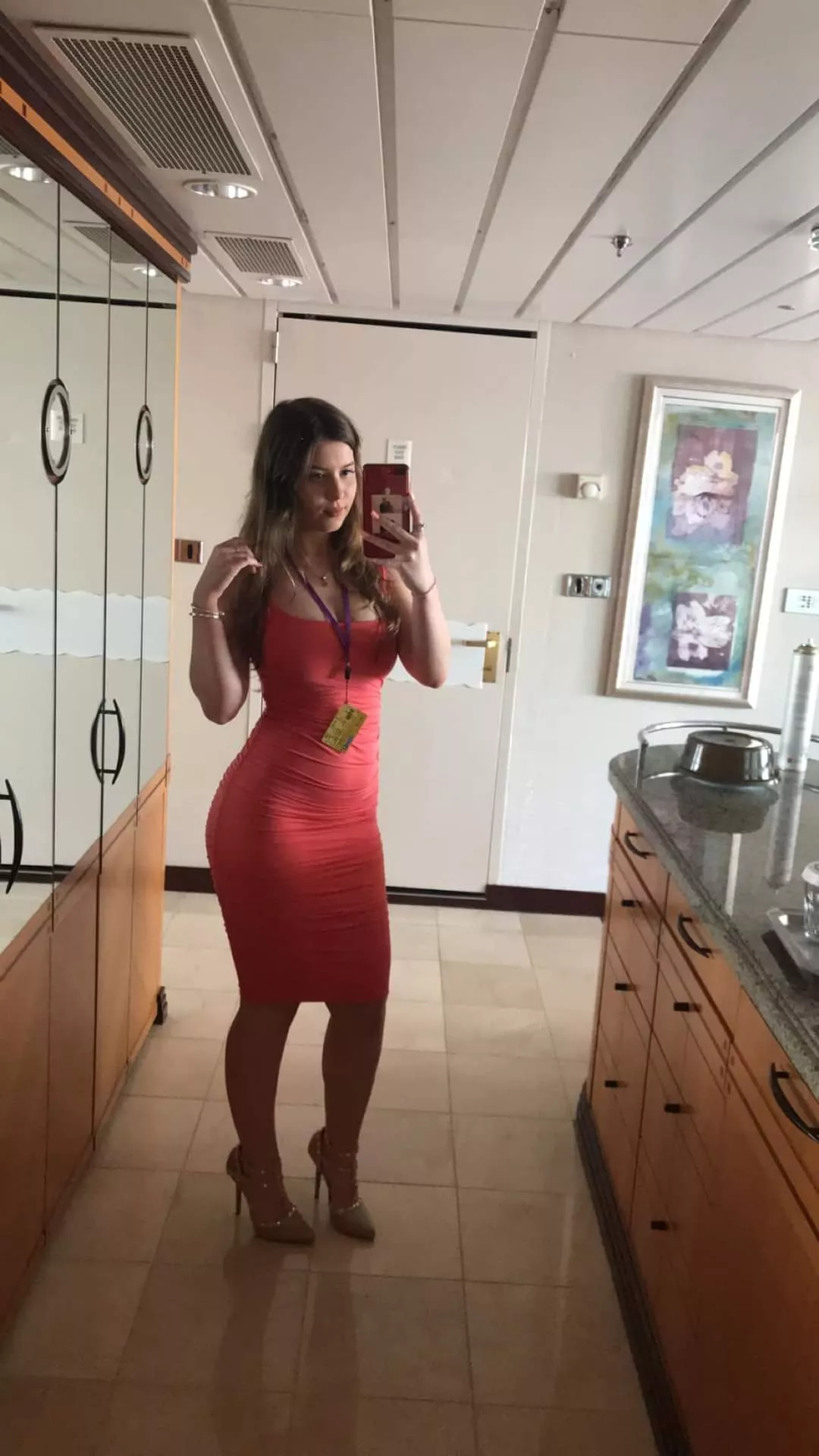 Tight dress selfie