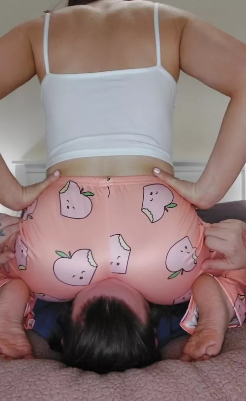 Underneath this peach is where he belongs 🍑