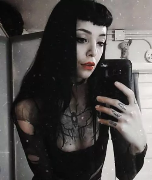 Upvote if you're willing to be totally feminize and get pegged by mistress. [domme]