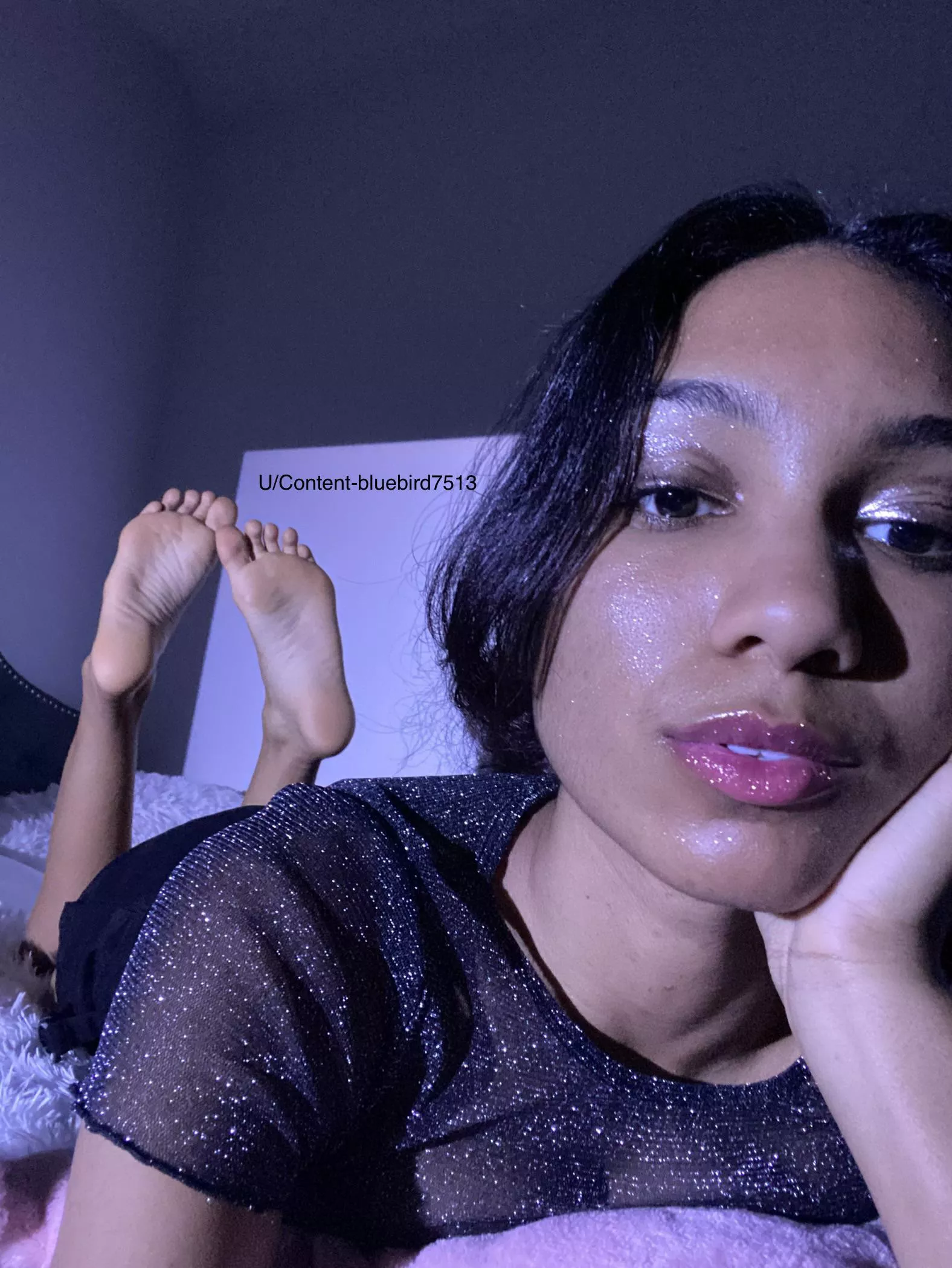 We’re looking for a Valentine… ;)