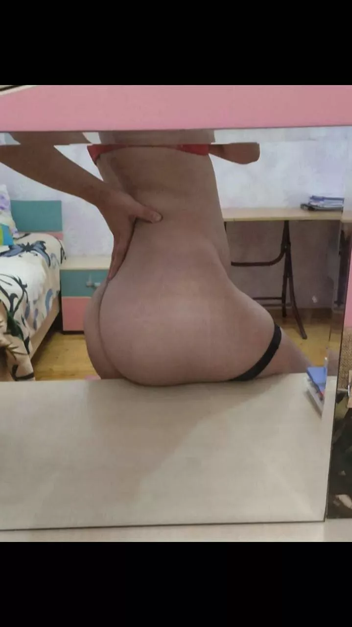 Would you let me squat on your cock?