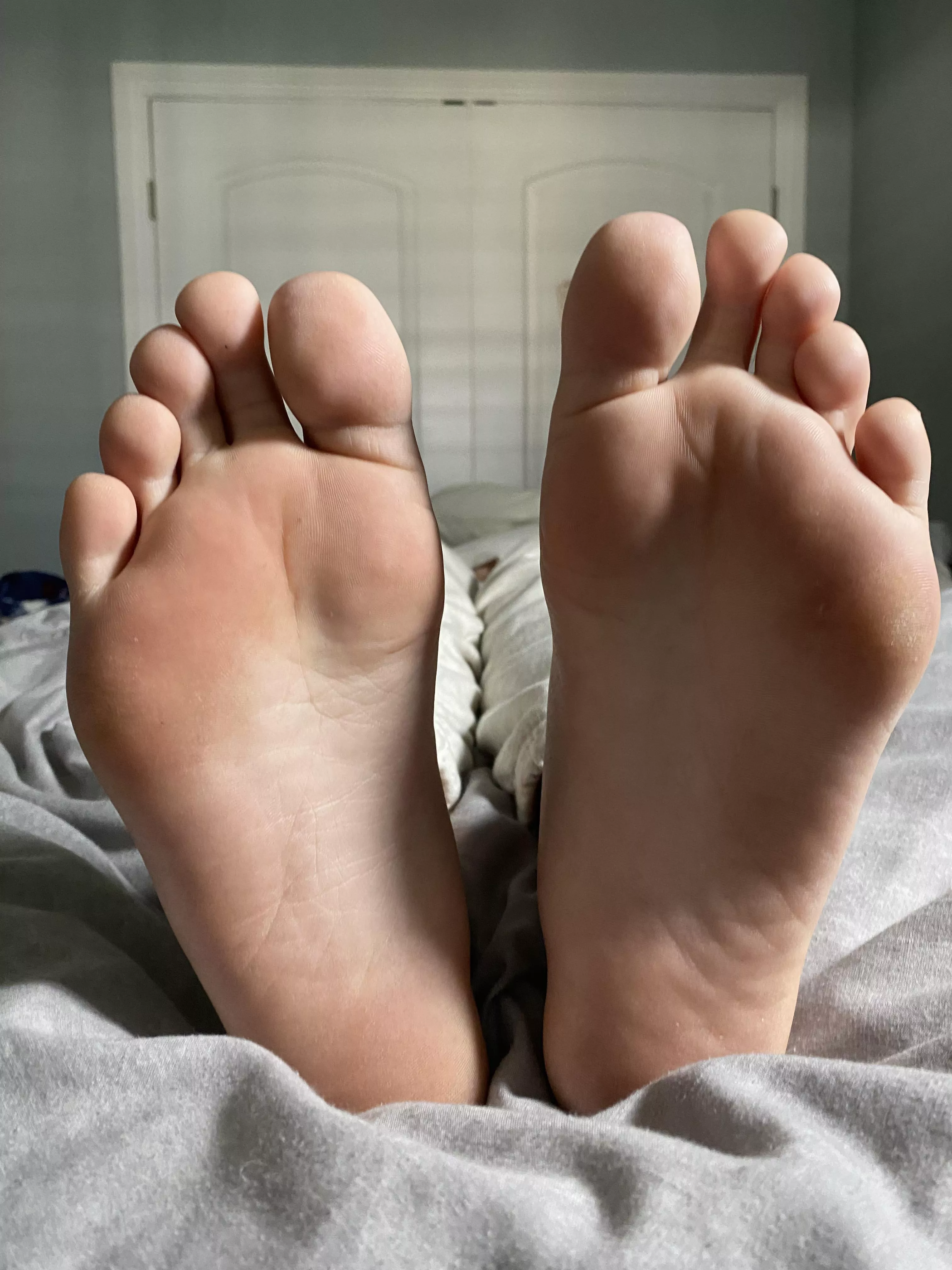 Your 👃🏼 in my soles 🦶🏼