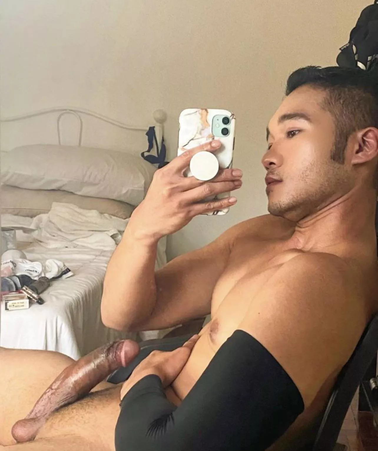 29 & TWUNKIN’ 💪💦 SEE MORE 👇👇👇