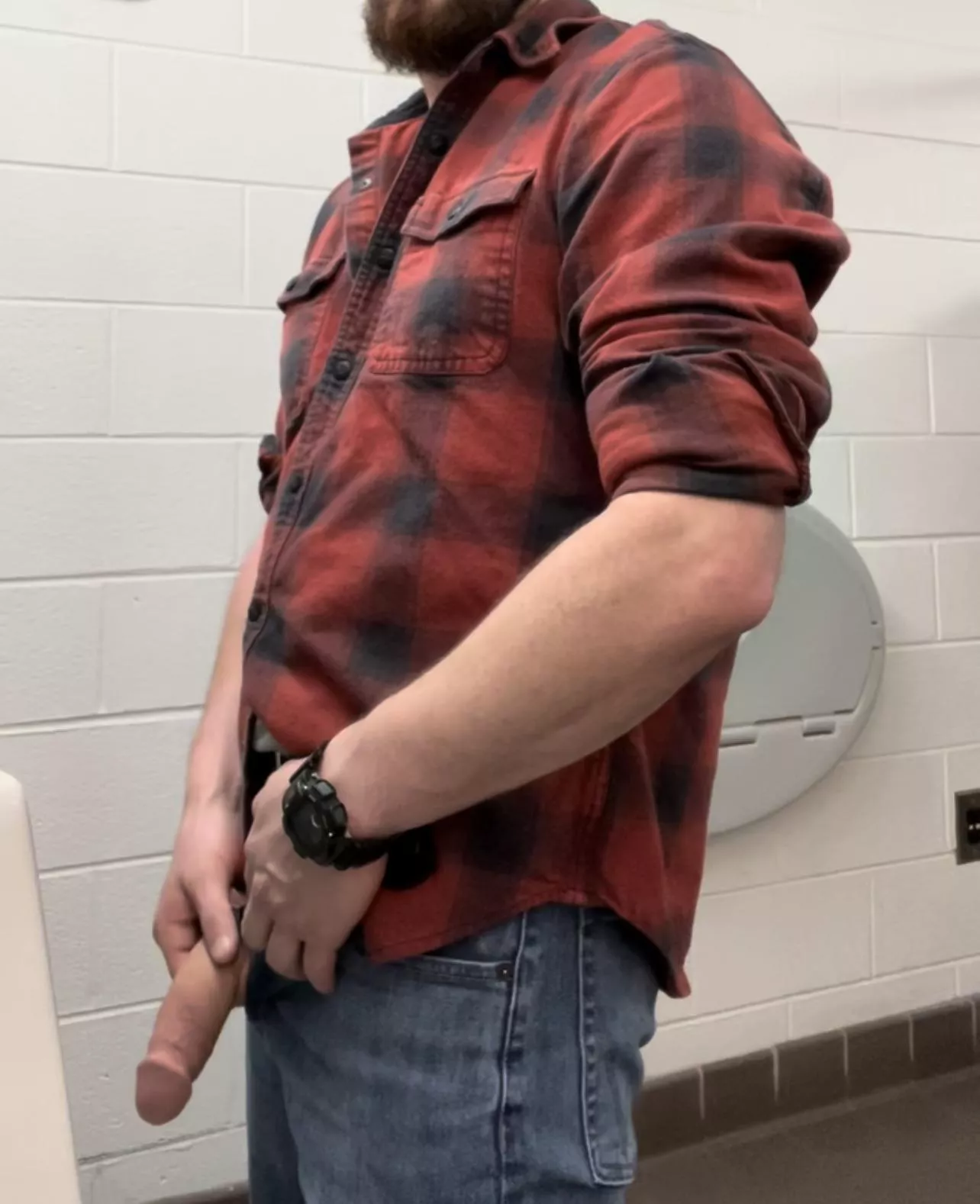 [30] bwc at the urinal