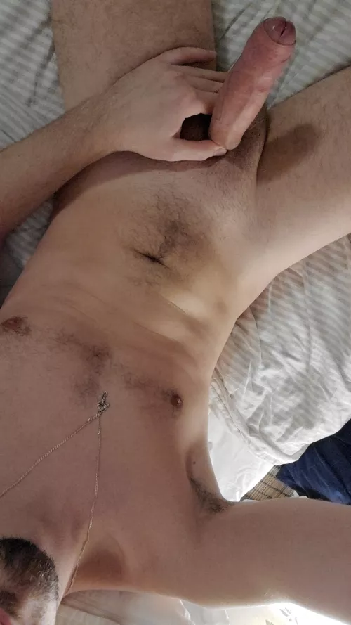35 HUNG looking for my own sweet boi/fem/trans. let's trade, face and all. I'm into smooth skinny under 25. HMU atakt2023
