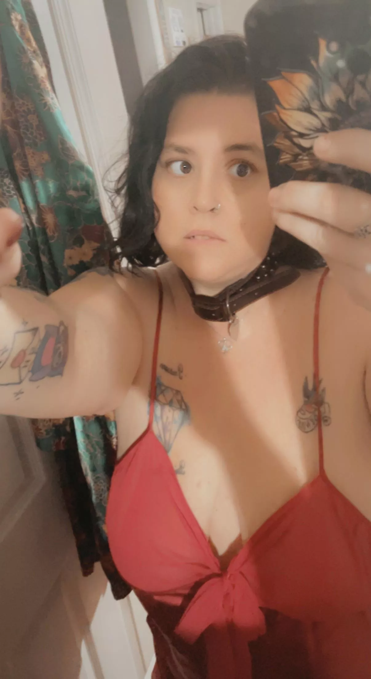 Added the collar to try and turn my domme on.