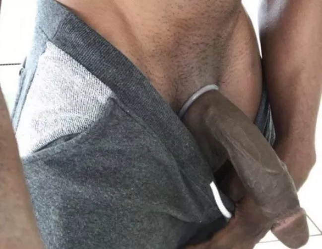 Any female want to help with my monster my DM’s are open