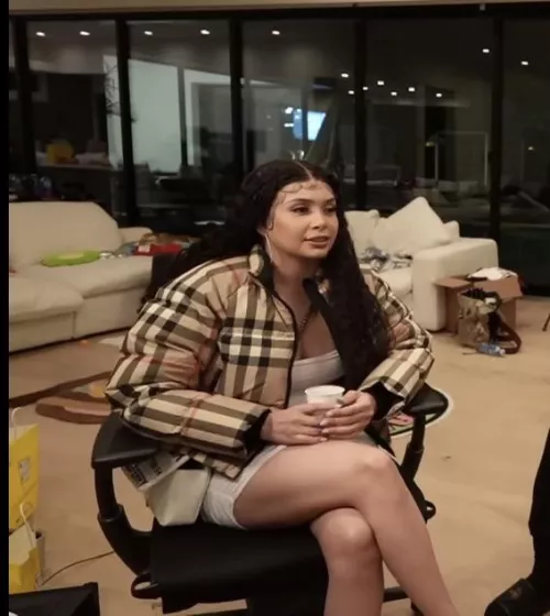 Anyone know her name