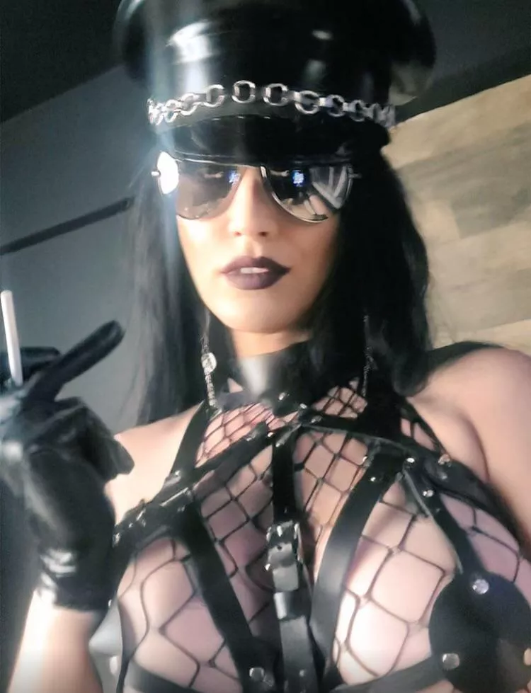 Are you ready to submit and explore with this mistress