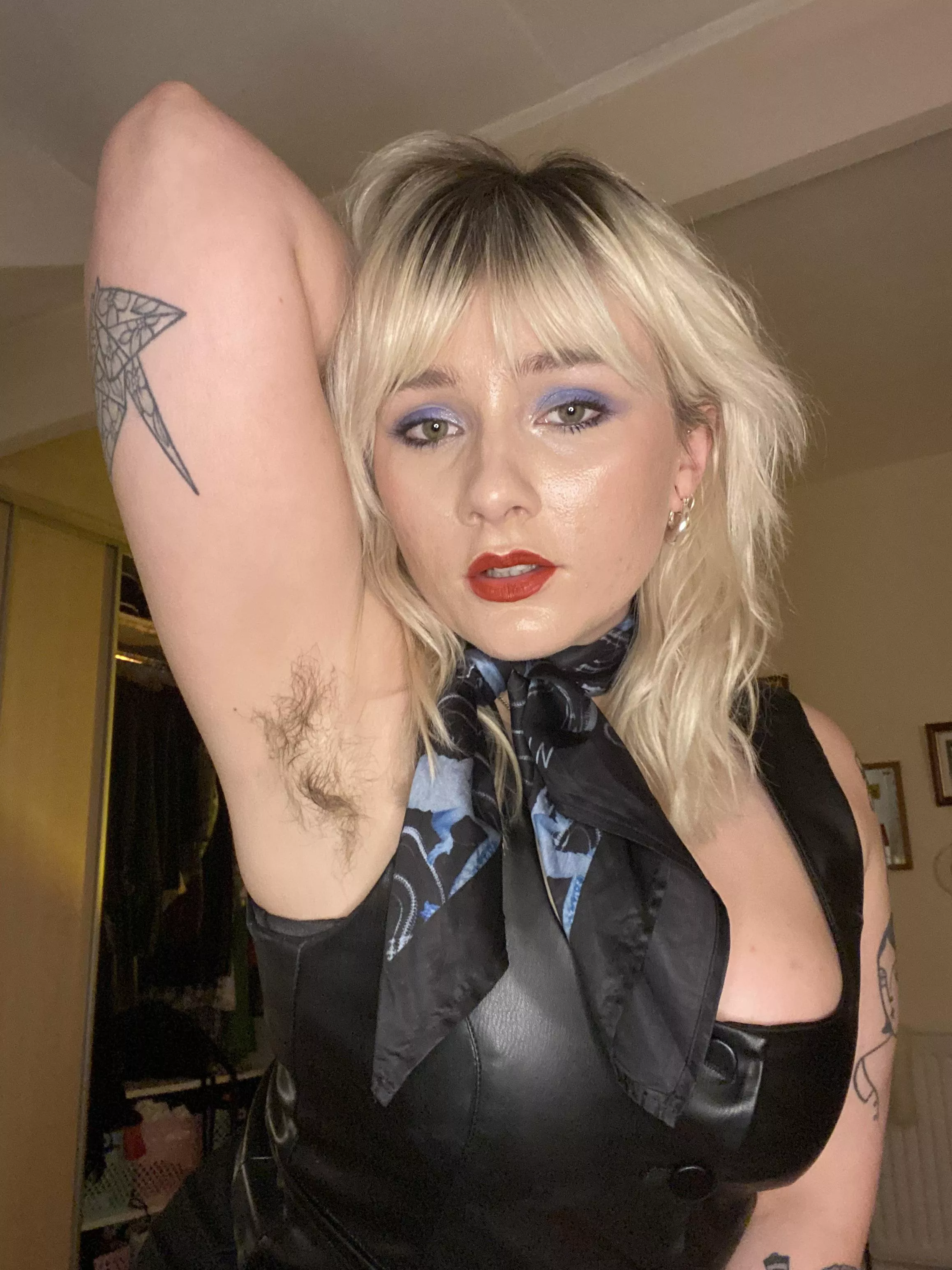 Be a good boy and clean me up? 🖤