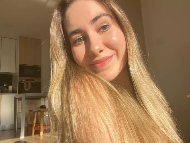 Beautiful and sexy!!!