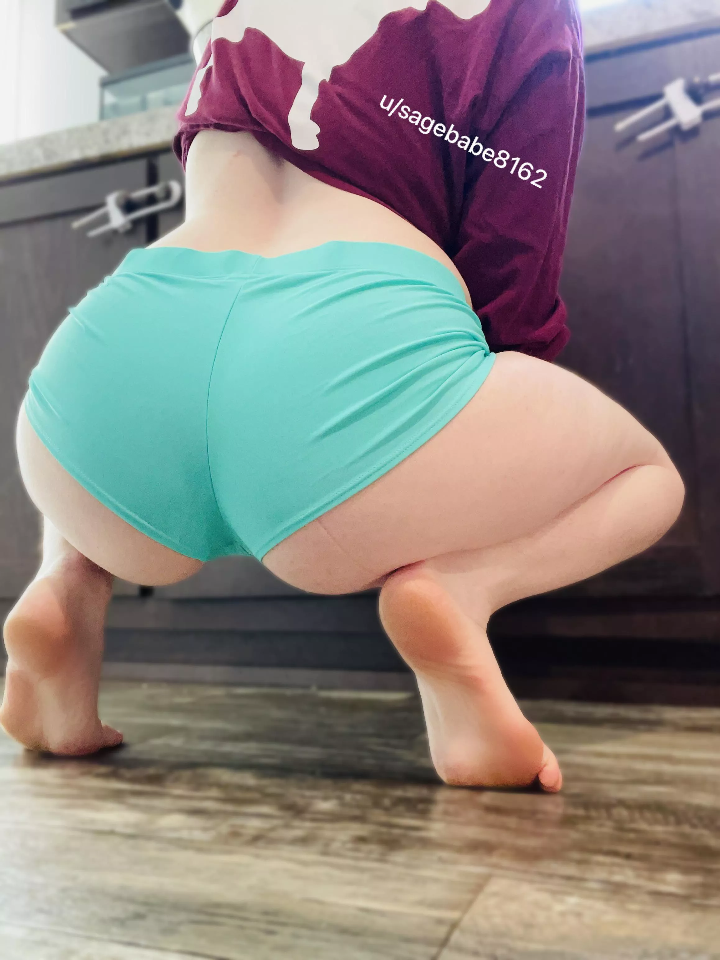 Can I sit on your face like this