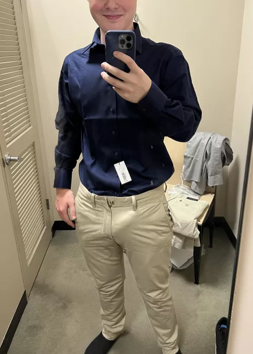 Changing room bulge