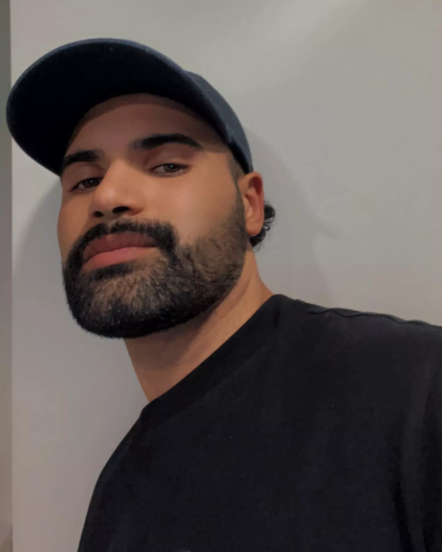 Come to say hi 👋🏽