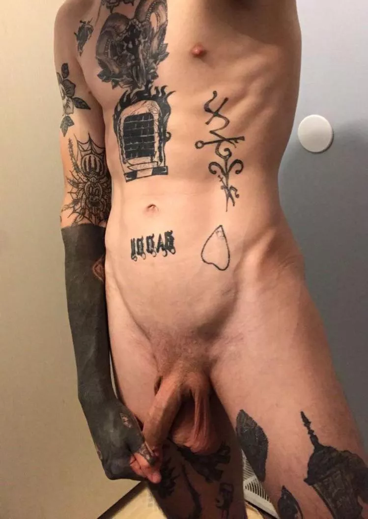 Even without clothes, my body is still delicious, ✨🥺