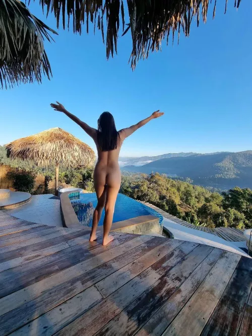 (F)23 Enjoying the view. Please rate me