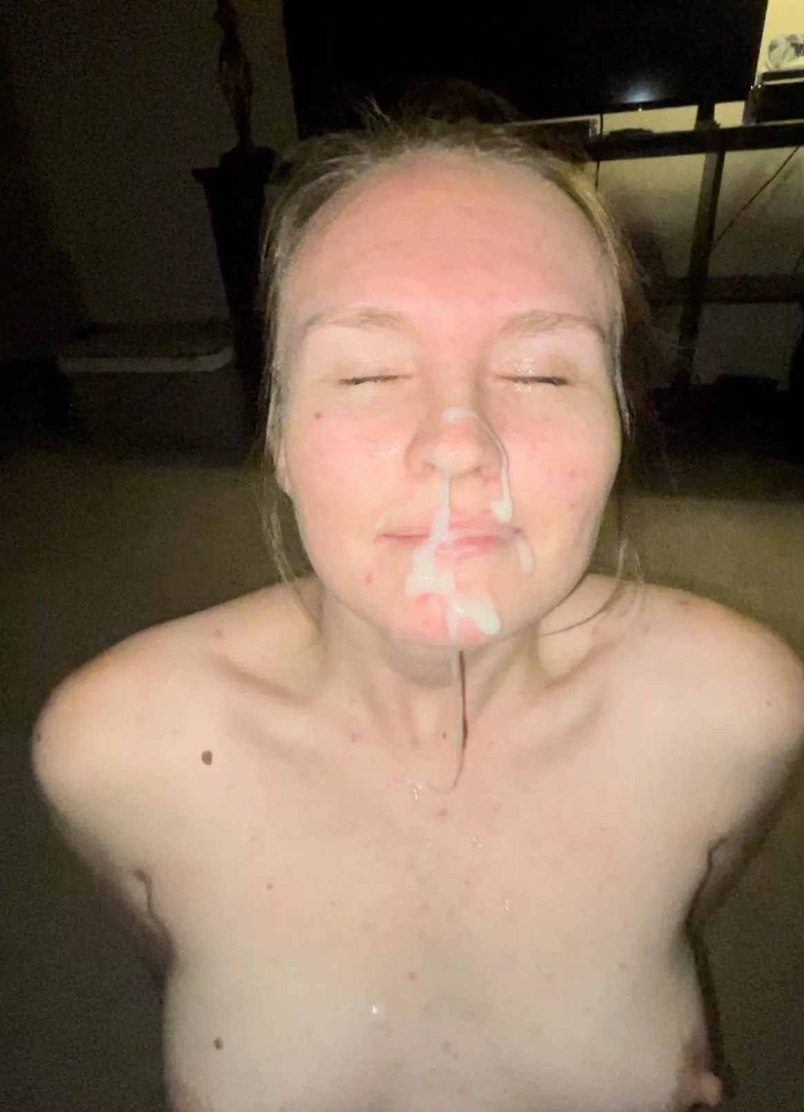 Hanging off the chin