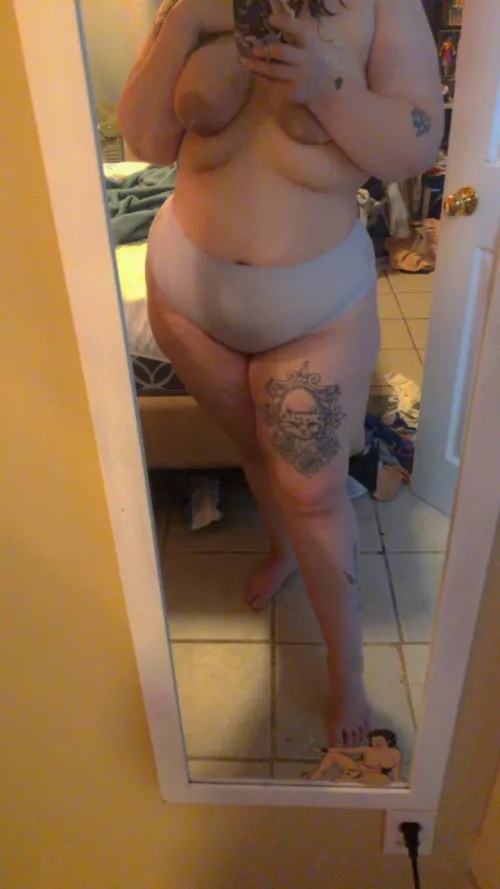 Happy Titty tuesday!!